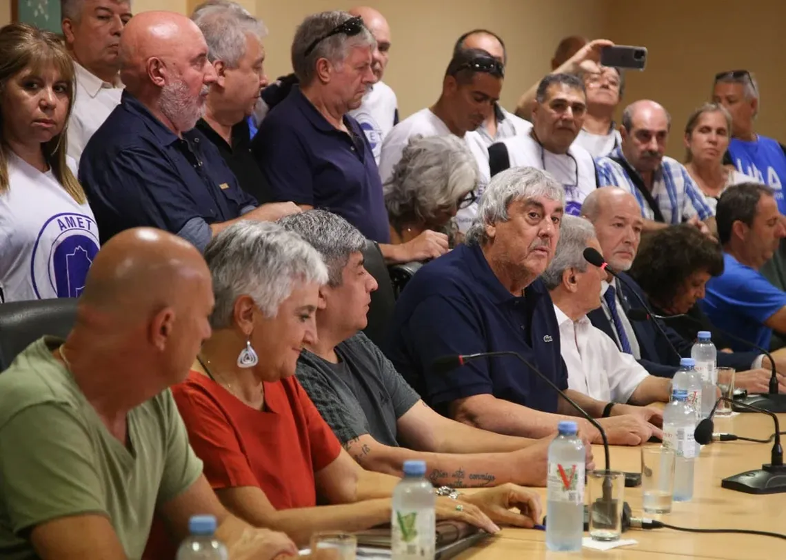 Docentes Anunciaron Un Paro