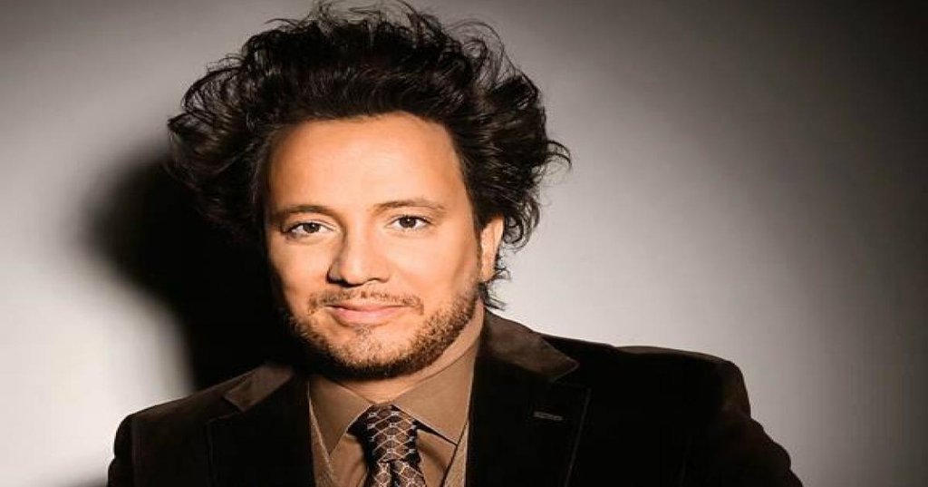 Hoy En La Historia: Nace Giorgio Tsoukalos 65f30bec4fd1f.jpeg