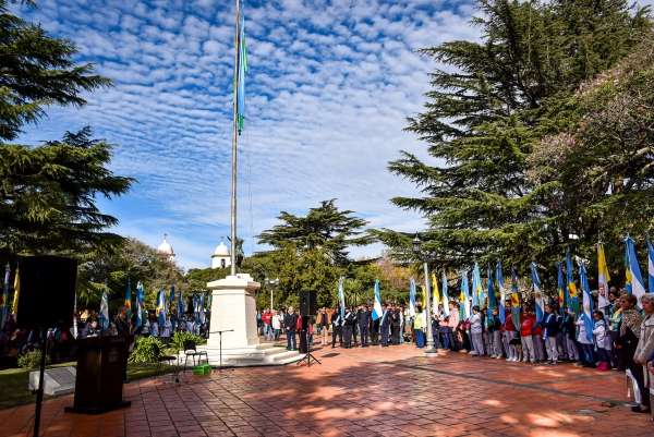 ConmemoraciÓn De La RevoluciÓn De Mayo