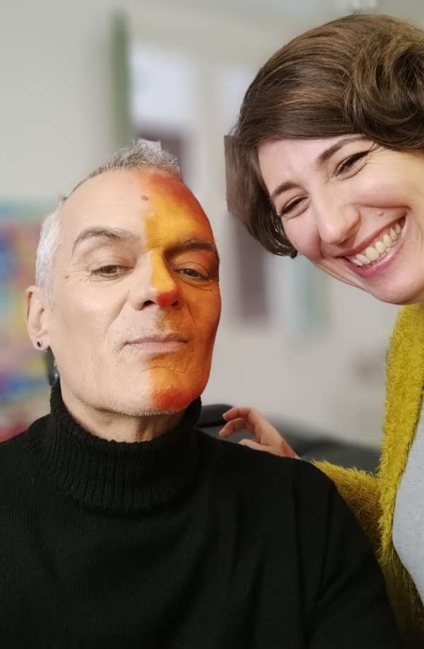 Creativa Jornada De Teatro Y Automaquillaje