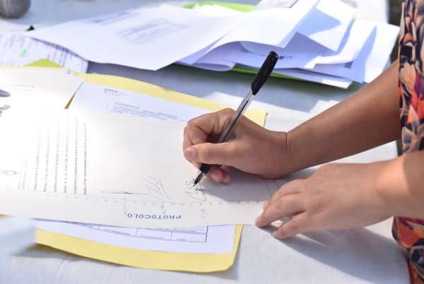 Escrituras De Viviendas Para 191 Familias