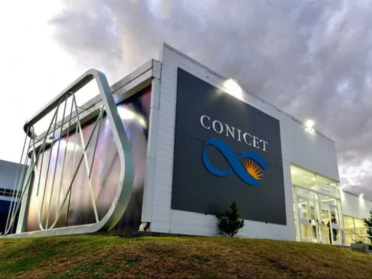 Fuerte Ajuste En Ciencia