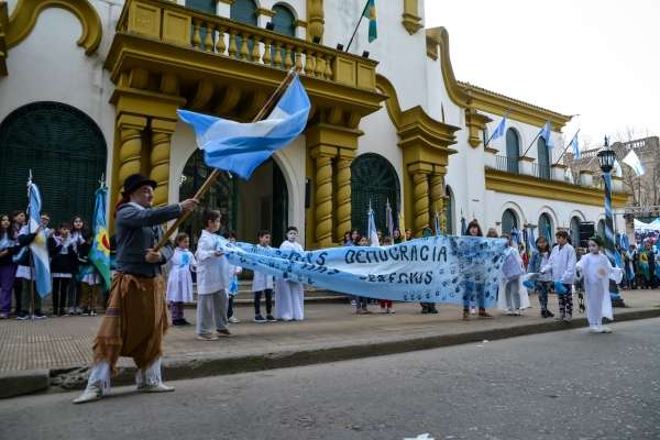 Celebraciones Por Los 208 AÑos De La DeclaraciÓn De La Independencia