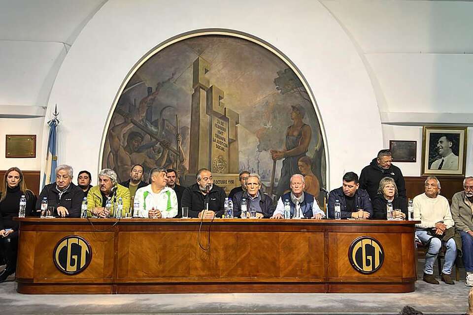 Camioneros Y Bancarios