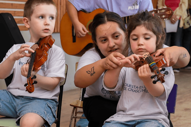 El “día Del Amigo” Se Celebra En La Orquesta Escuela Chascomús