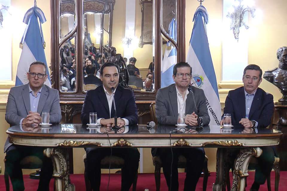 El Gobernador De Corrientes
