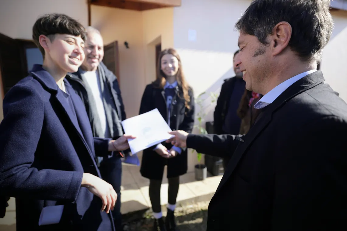 Kicillof Entregó Viviendas En Magdalena