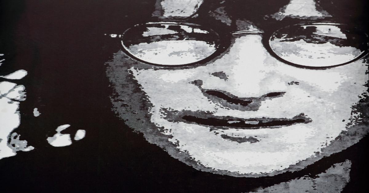 Hoy En La Historia: El Asesino De John Lennon Es Condenado 66c9f06812659.jpeg