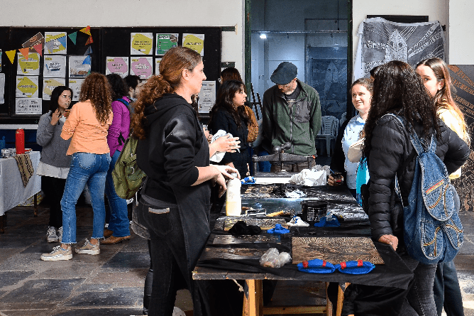 Arte En Vivo En La Vieja Estación