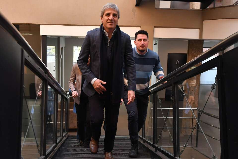 En Estado De Ajuste Permanente