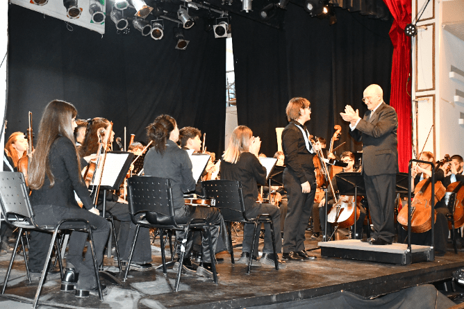 Encuentro De Jóvenes Músicos De Todo El País