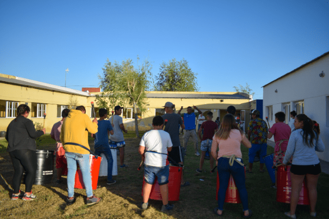 Entro Para Juventudes