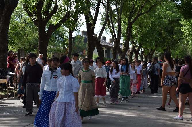 Fiesta Tradicion Esc 5