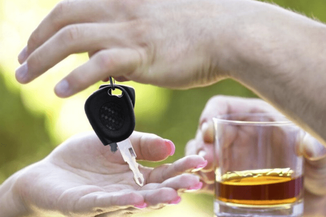 Alcohol Cero Y Prohibición De Pirotecnia Sonora