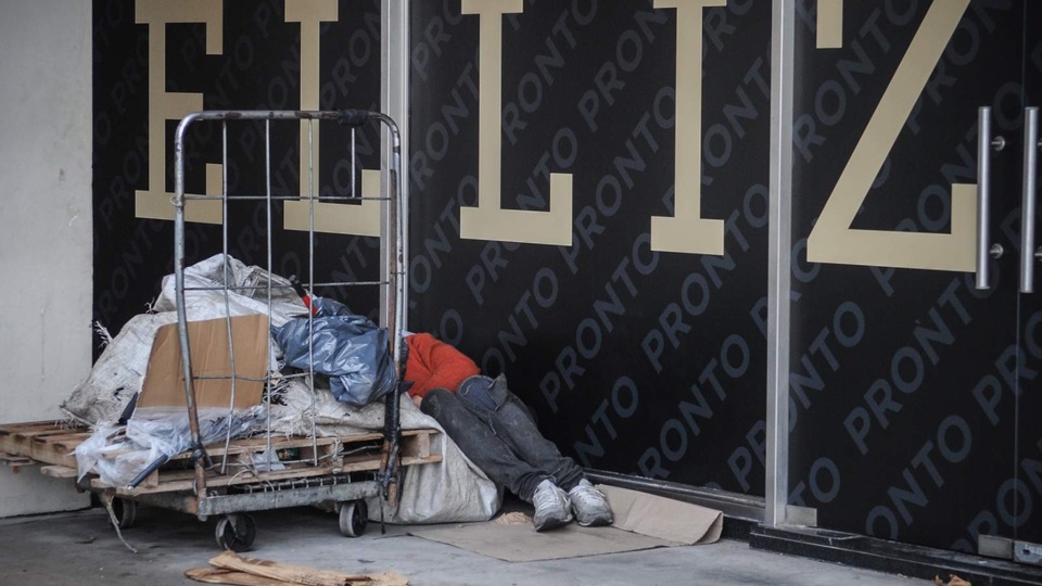 Advertencia Sobre La Exclusión Social Y La Negación De Derechos Básicos 6792c2a17c338.jpeg