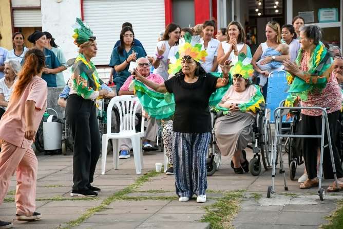 Carnaval En La Residencia