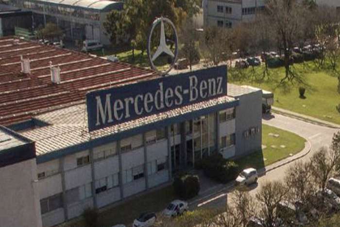 Mercedes Benz