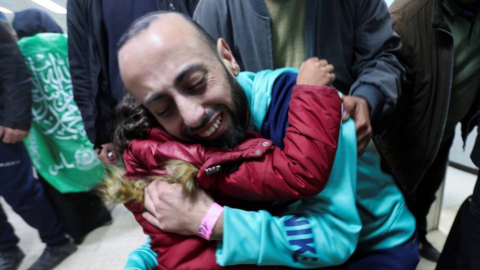 Médico Palestino Denuncia Tortura, Hambre Y Muertes En Prisiones Israelíes 67b50c58cad73.jpeg