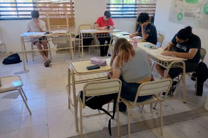 Seis ingresantes a utn