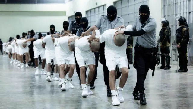 Jueza estadounidense dice que los nazis «fueron mejor tratados» por ee.uu. durante la segunda guerra mundial que los venezolanos deportados por trump 67e32ef091e16.webp