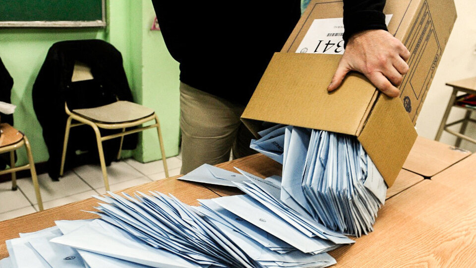 El armado de las listas, bajo la mira de la comisión nacional electoral 68081823cab10.jpeg