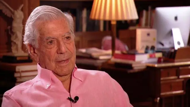 «me gustaría que la muerte me hallara escribiendo, como un accidente»: la última entrevista de mario vargas llosa con bbc mundo 67fc898e39f83.webp