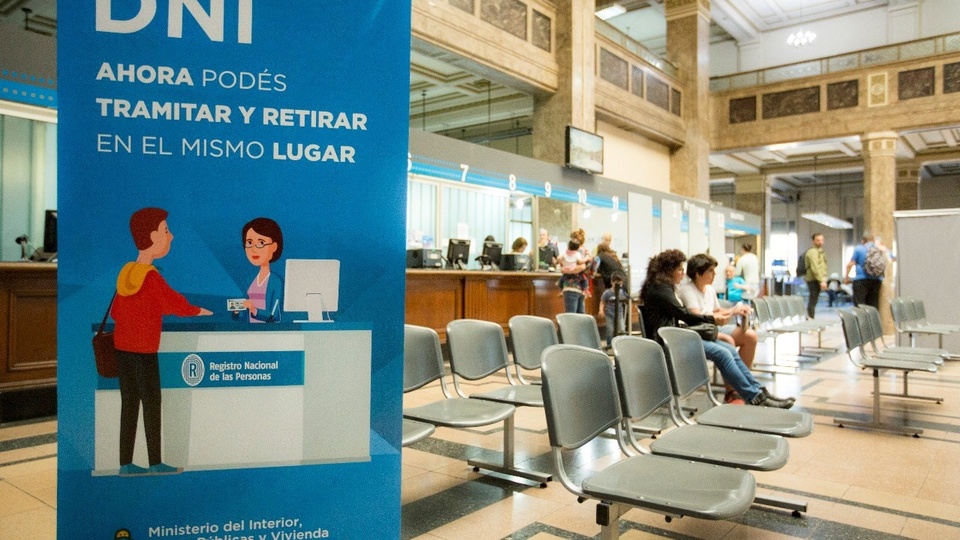 Renaper lanza un asistente virtual por whatsapp para consultas sobre dni y trámites   67f451c854f5f.jpeg