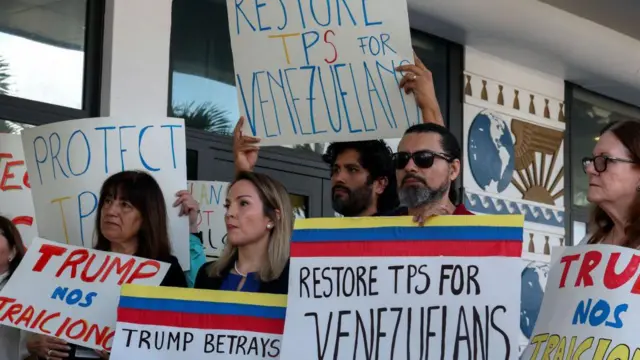 Un tribunal impide al gobierno de trump seguir adelante con el fin del tps a los venezolanos y le hará esperar al final de un juicio pendiente sobre ese caso 6803210c54010.webp