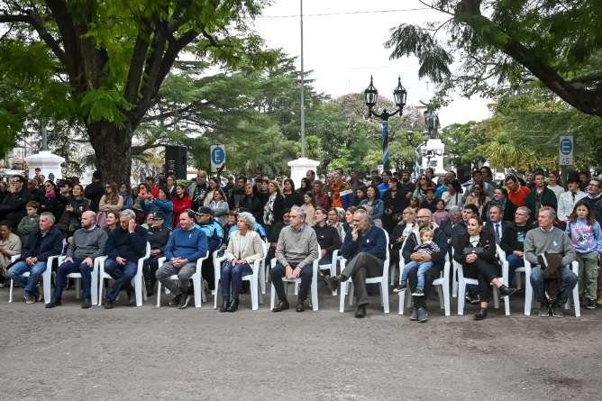 Acto 25 de mayo 2025