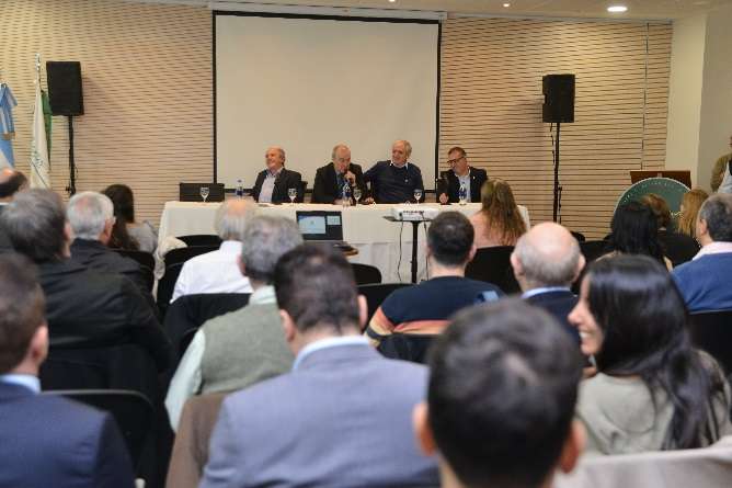 Consejo ciencias ecinimucas