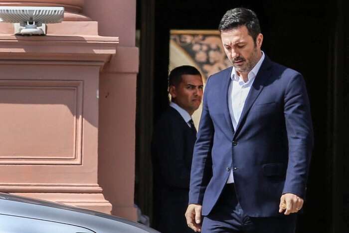 Defensa admiten que petri almorzó