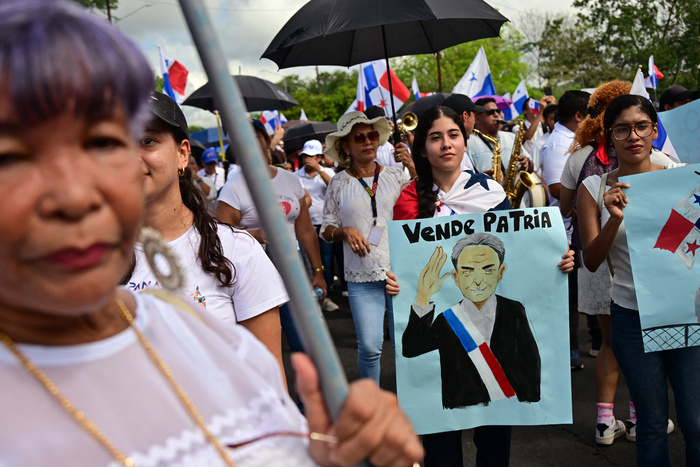 Masiva marcha en panamá