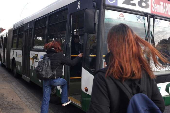 Vuelve a subir el transporte