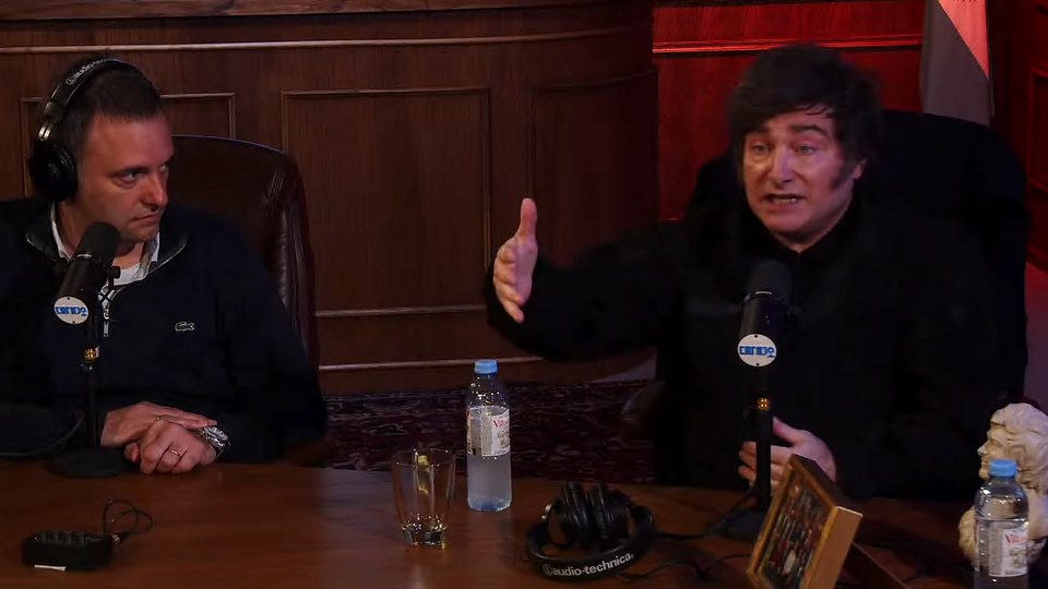 La mordaza avanza: milei denunció penalmente a tres periodistas 681e81b7b872a.jpeg