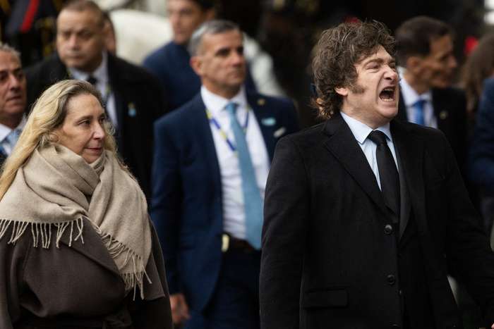 Dura crítica a la cgt