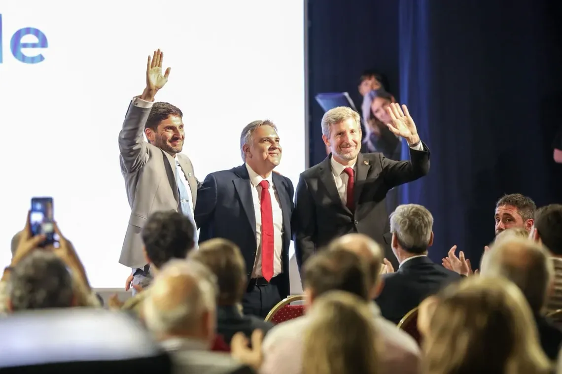 Pullaro, llaryora y frigerio