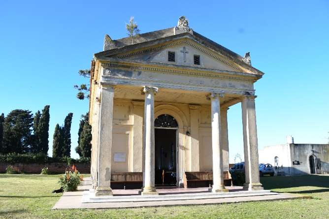 A 200 aÑos deÑ simmetry