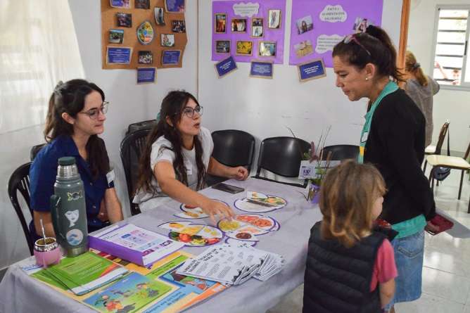 Jornada salud de la mujer en san cayetano