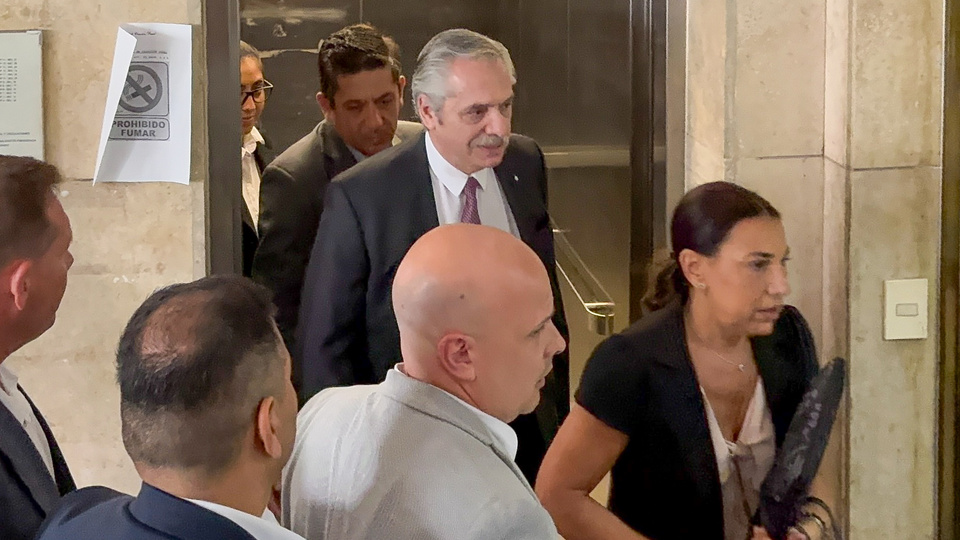 Alberto fernández amplió su indagatoria en la causa seguros y pidió citar a exfuncionarios 686855a626b4d.jpeg