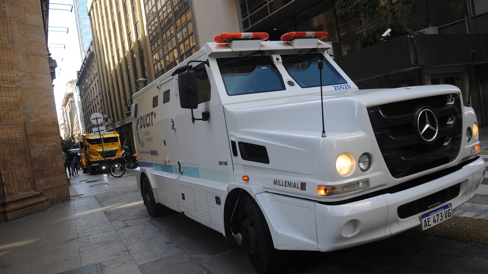 El gobierno eliminó un régimen clave para rastrear el transporte de dinero 688bee28c538a.jpeg