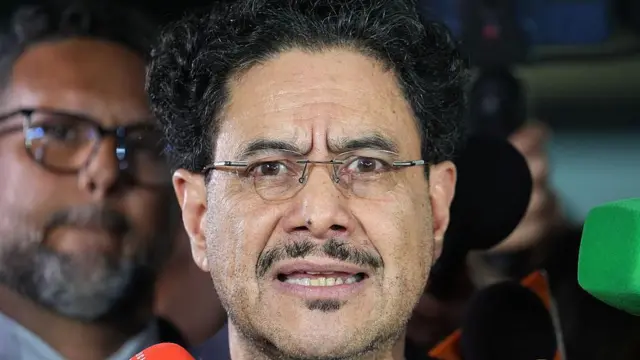 «el uribismo, que gira en torno a un caudillo, no está entendiendo que ya estamos en otro país en colombia»: iván cepeda, el senador que le ganó el juicio al poderoso expresidente Álvaro uribe 68894bee350ee.webp