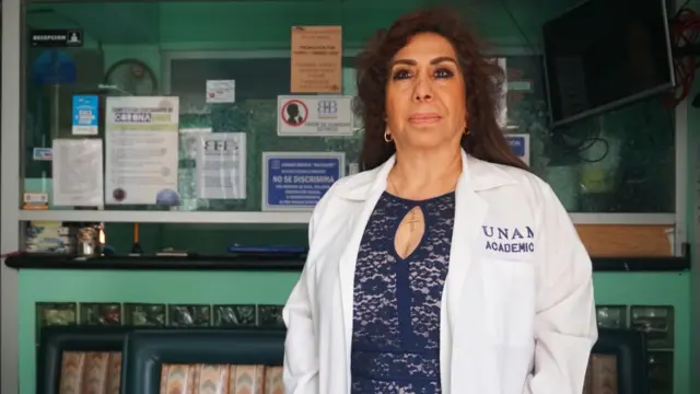 «te damos el apapacho que tanto falta»: la familia de médicos que atiende a migrantes en una clínica particular de ciudad de méxico 687ebffb37d4e.webp