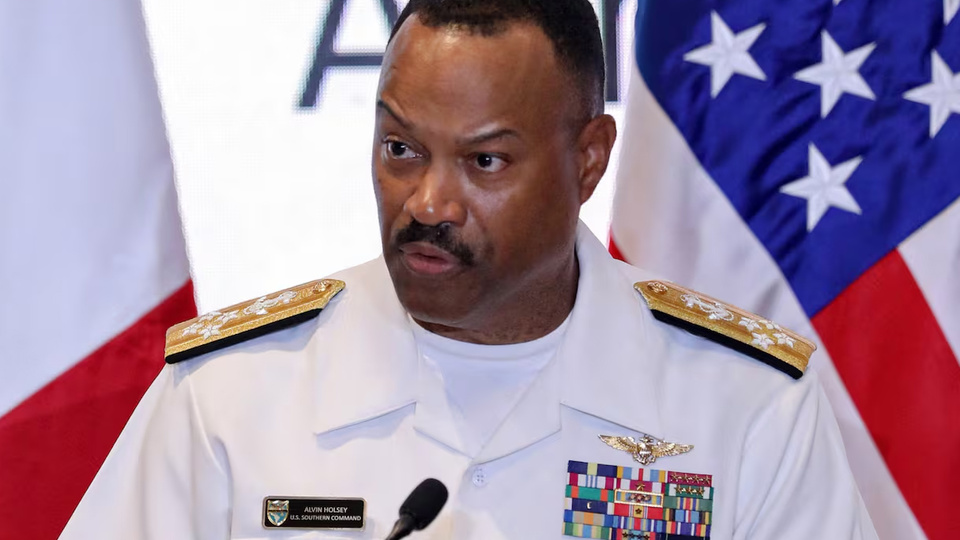 El jefe del comando sur otra vez en la argentina 68a3a9241595d.jpeg