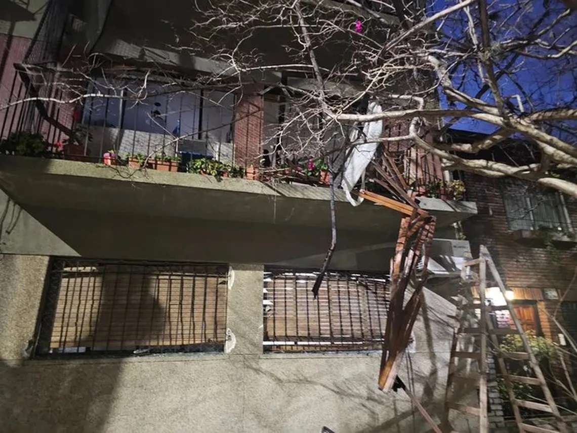 Seis heridos por una explosión en un edificio