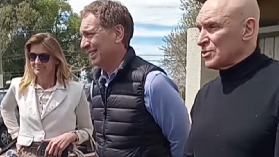 José luis espert reapareció en campaña con un discurso ensayado y sin negar los dólares narcos 68dc59a000a4e.png