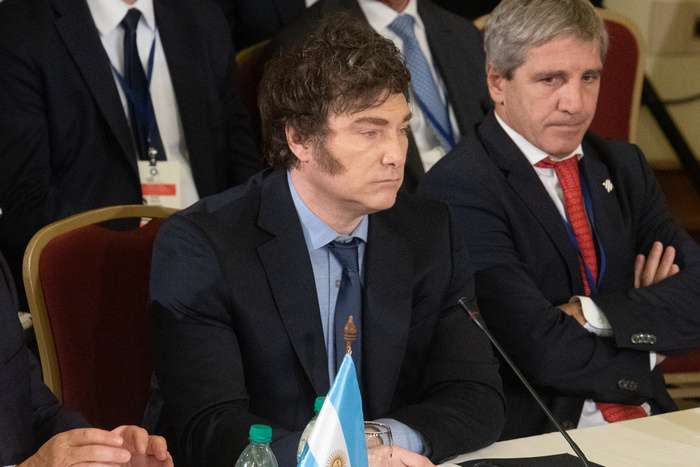 Javier milei y luis caputo