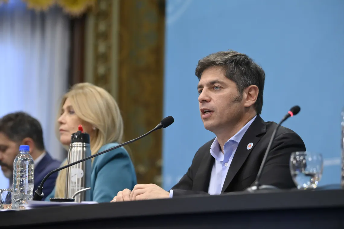 Con críticas a javier milei, axel kicillof presentó el presupuesto 2026 de la provincia