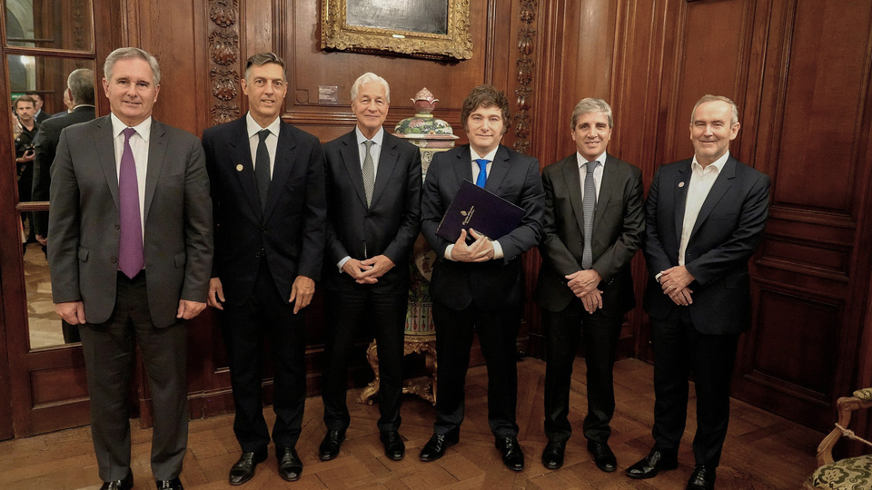 El gabinete del jp morgan: los 7 funcionarios de milei con pasado en el poderoso banco 690a7e19aef86.jpeg