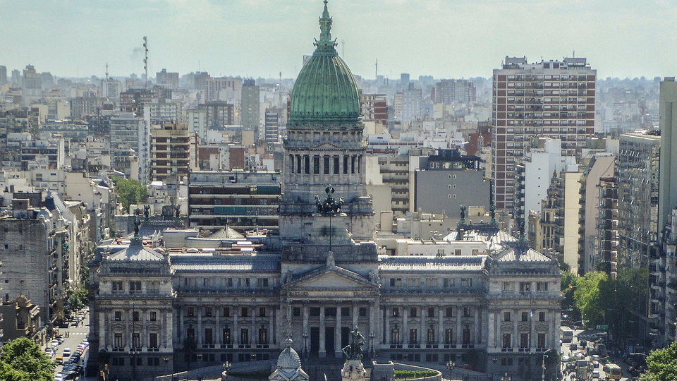 Presupuesto 2026: el gobierno quiere que se debata en sesiones extraordinarias 690a7e204177b.jpeg