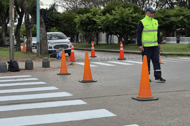 SENDAS PEATONALES EN EL RELOJ